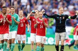 九游登录入口-西班牙客场击败匈牙利，小组领跑