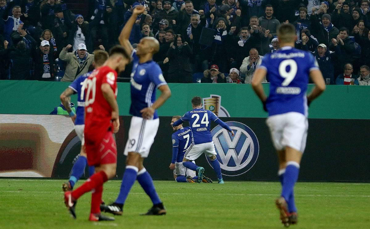 包含汉堡球队稳定发挥,夺得胜利的词条 包含汉堡球队稳定发挥,夺得胜利的词条