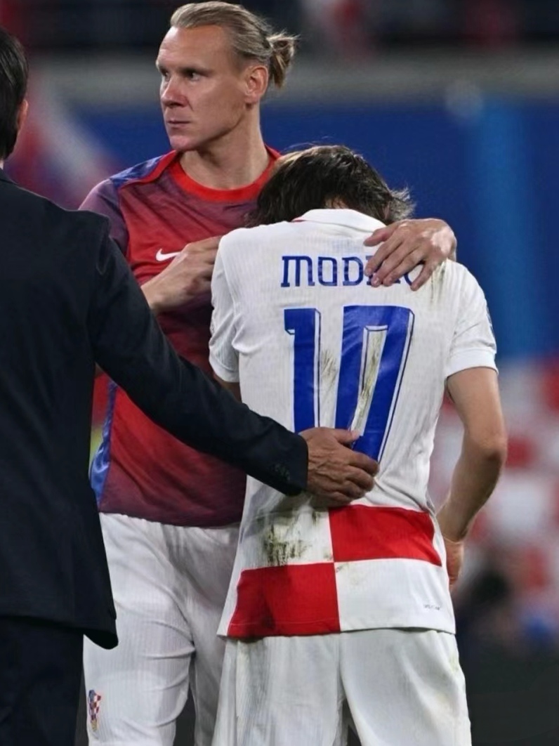 包含克罗地亚胜平负比全面赢球,成为焦点的词条 包含克罗地亚胜平负比全面赢球,成为焦点的词条