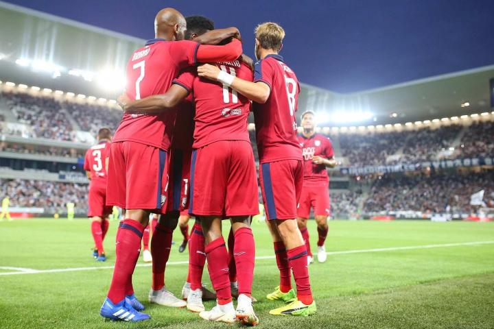 关于大西洋国家球队风头劲，成功晋级下一轮的信息